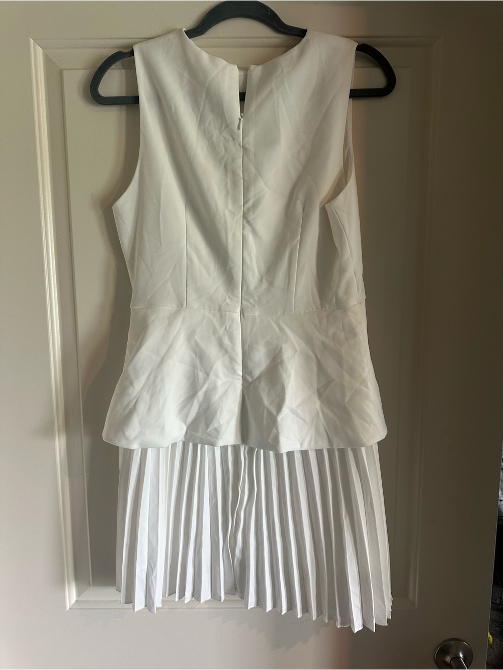 Commense Cream Sleeveless Pleated-Hem Mini Dress - Medium - Picture 3 of 4